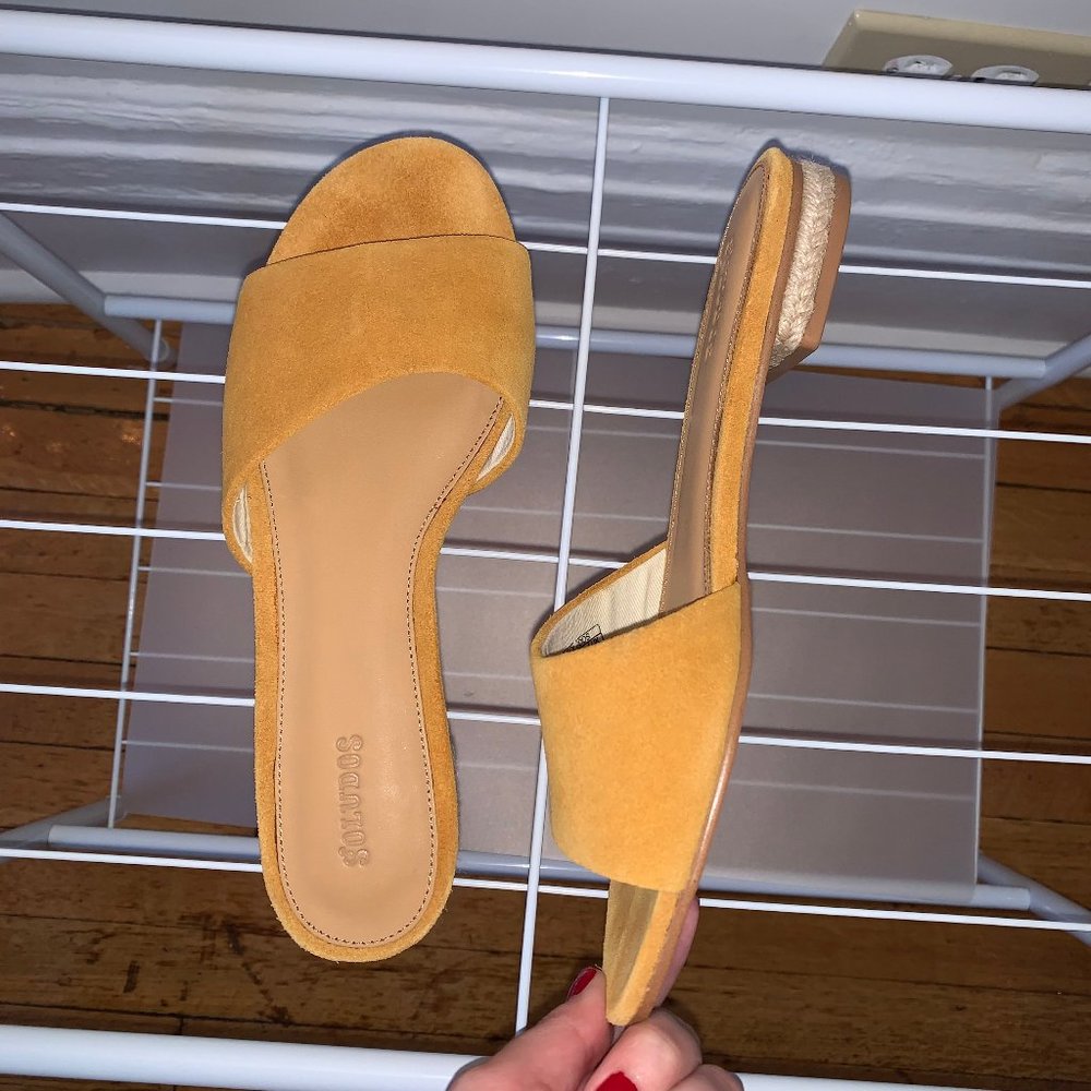 Soludos Anouk Slide Sandal in Marigold